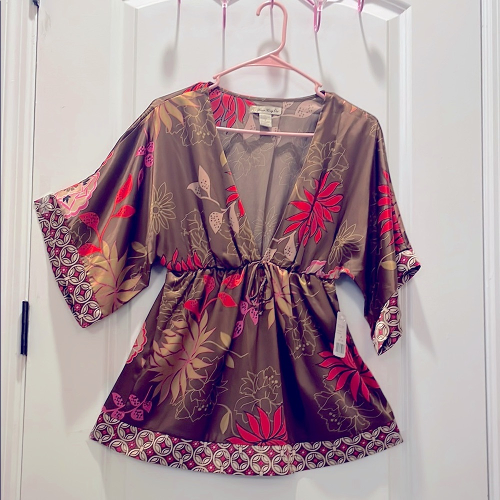 Floral V-Neck Brown Top